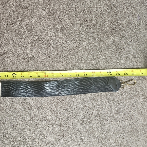 Chain Strap Faux Leather Bag - Picture 14 of 14